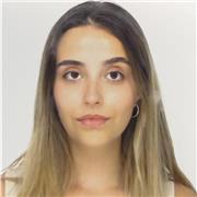 Soy estudiante de educación primaria y especial en la UJI, doy clases de apoyo y repaso a nivel primaria, ESO y bachillerato de ciencia sociales. Profesora con mucha paciencia y ganas!